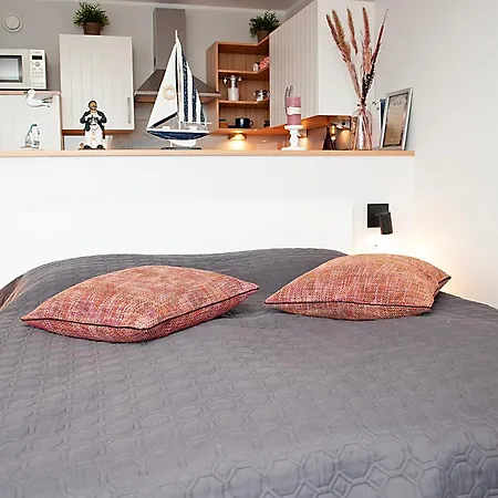 Hanseatic 311 دوهنين